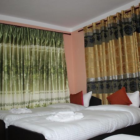 Travellers Dorm Bed & Breakfast Kathmandu Exterior foto