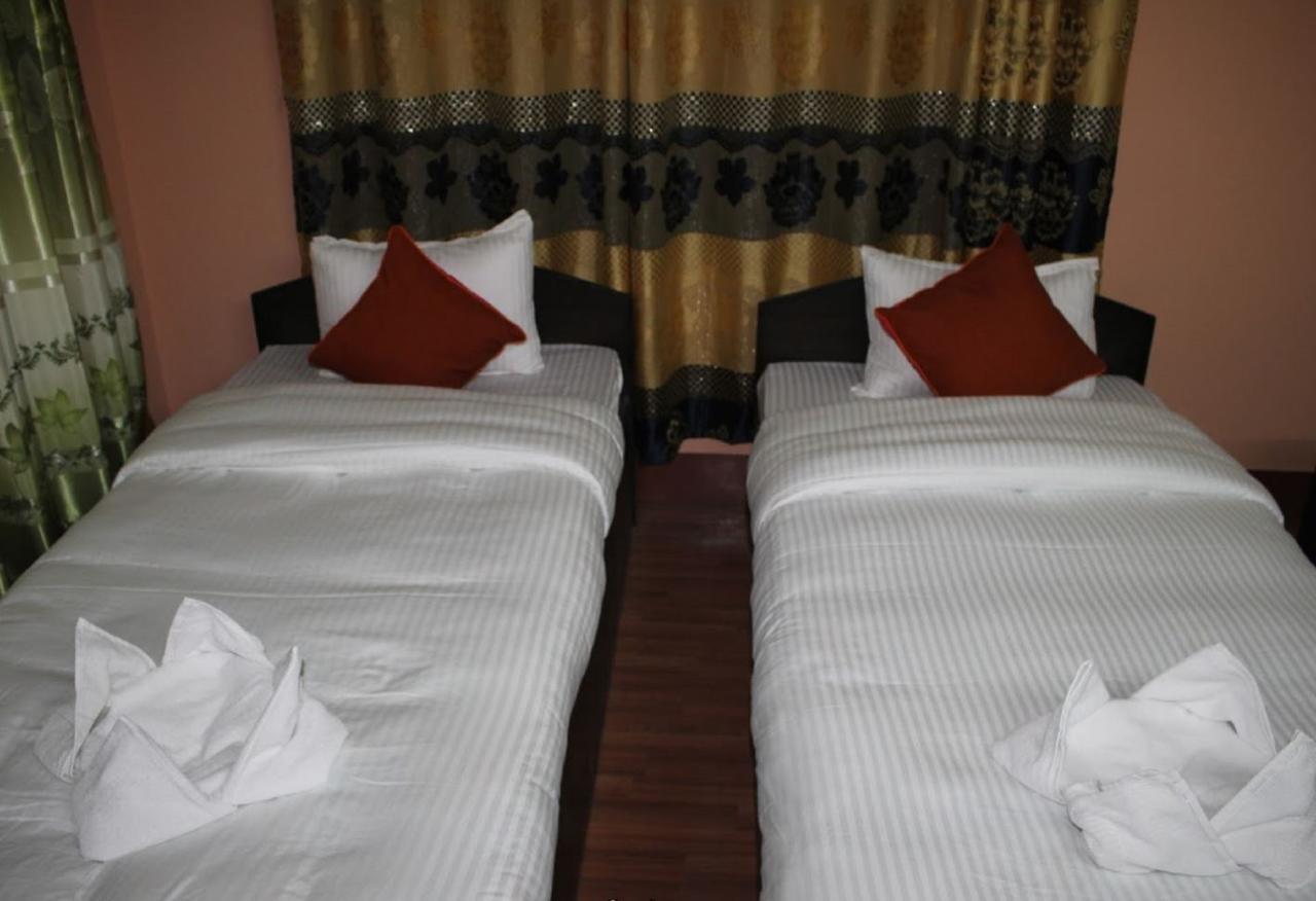 Travellers Dorm Bed & Breakfast Kathmandu Exterior foto