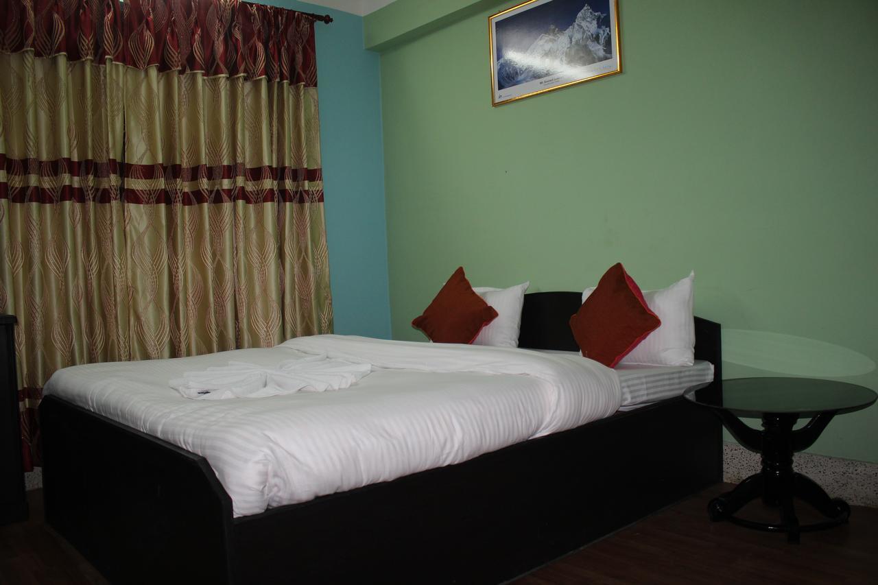 Travellers Dorm Bed & Breakfast Kathmandu Exterior foto