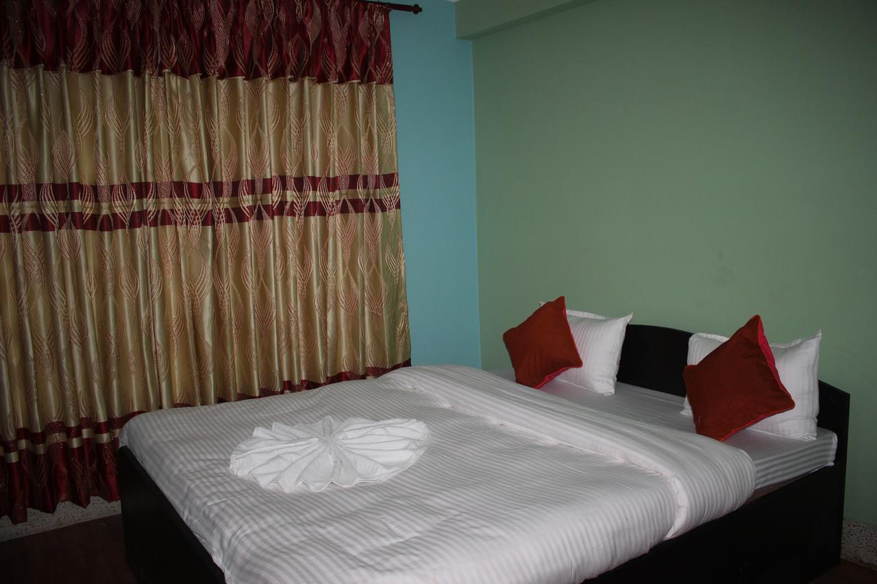 Travellers Dorm Bed & Breakfast Kathmandu Exterior foto