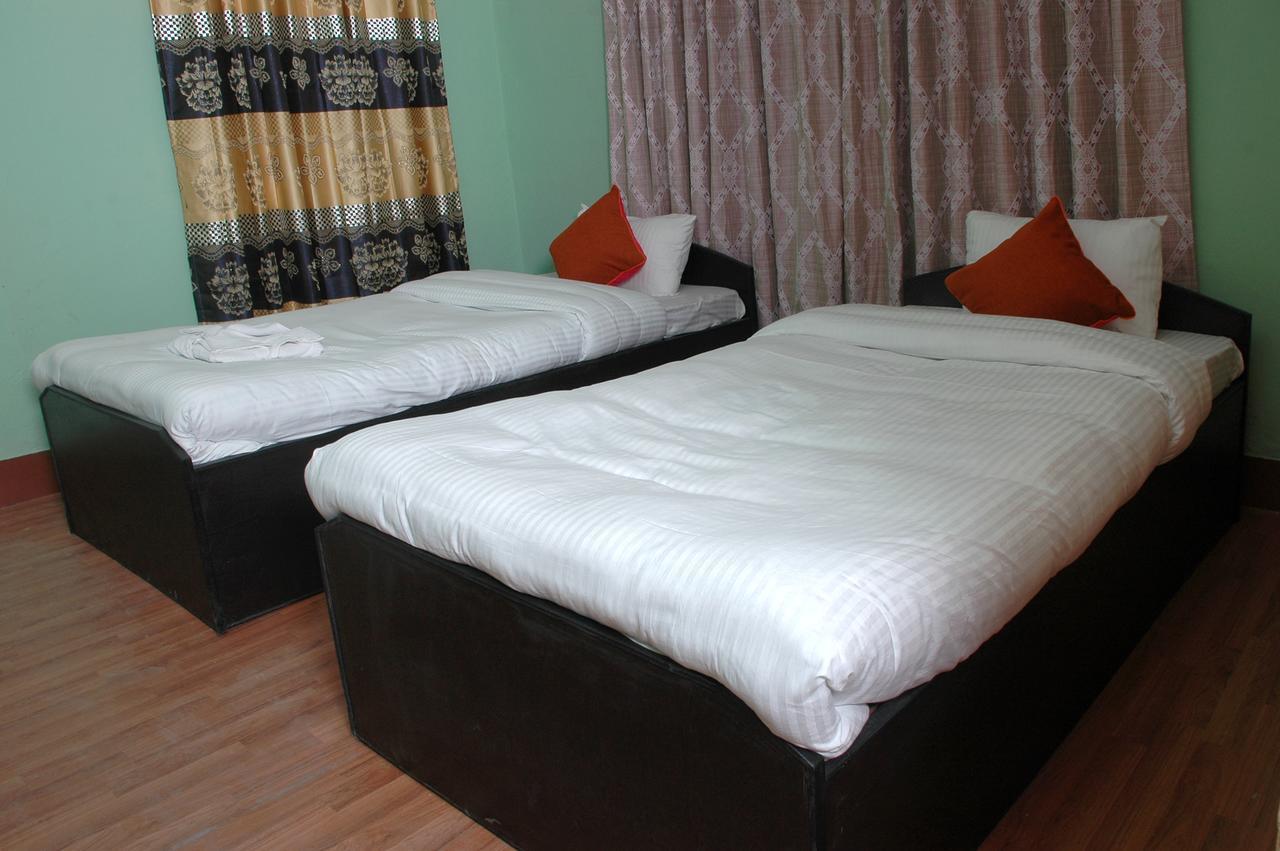 Travellers Dorm Bed & Breakfast Kathmandu Exterior foto