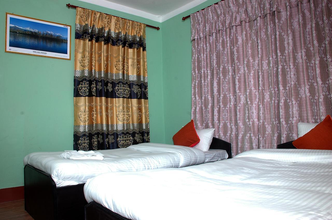 Travellers Dorm Bed & Breakfast Kathmandu Exterior foto