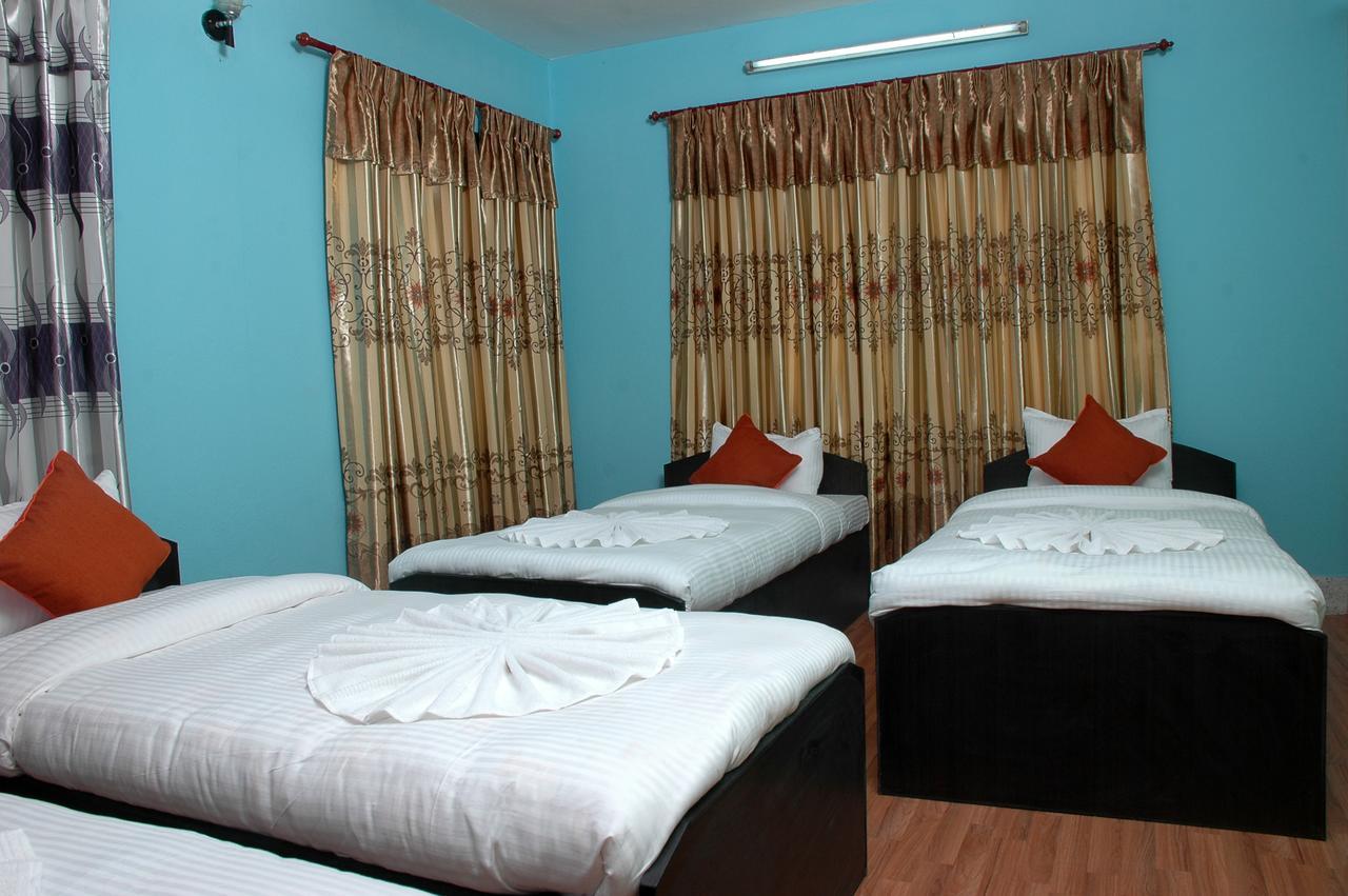 Travellers Dorm Bed & Breakfast Kathmandu Exterior foto