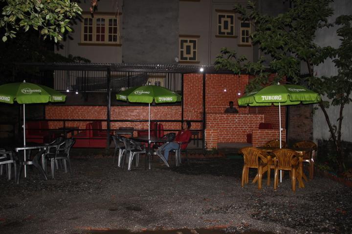 Travellers Dorm Bed & Breakfast Kathmandu Exterior foto