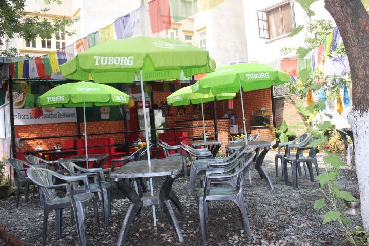 Travellers Dorm Bed & Breakfast Kathmandu Exterior foto