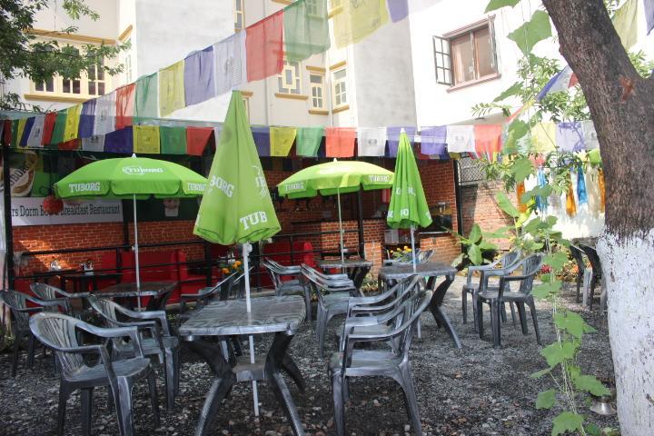 Travellers Dorm Bed & Breakfast Kathmandu Exterior foto